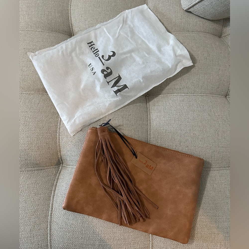 NET. 3am Clutch with dust bag.